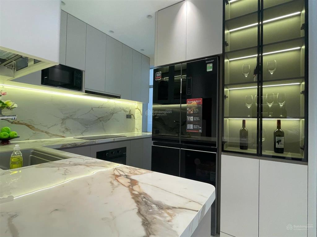 Cần tiền bán nhanh căn góc sky garden  pmhq7 nhà đẹp, mới 100%.  0918 360 ***