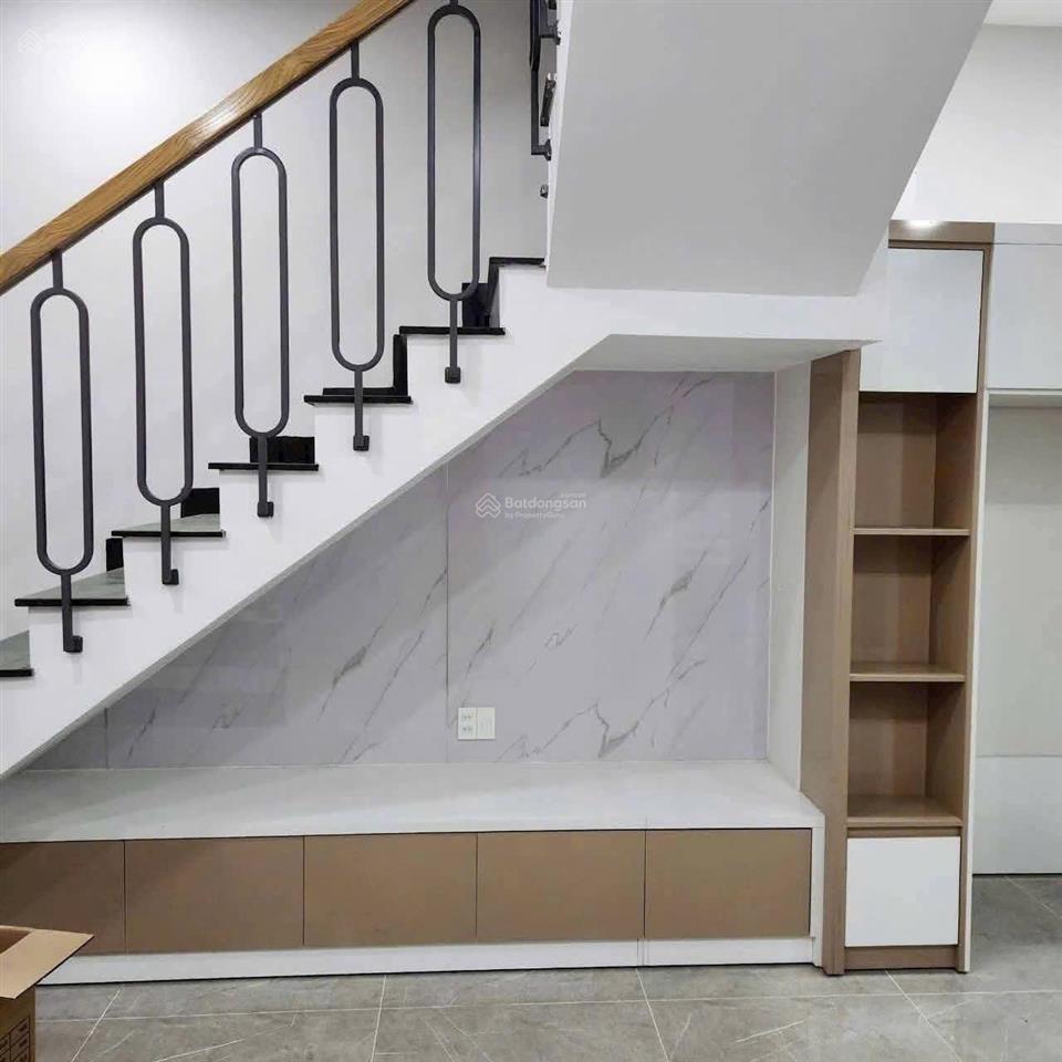 Bán nhà mặt phố trường lưu, 4,75 tỷ, 52m², 4pn, 4wc, 3t, đẹp như mơ