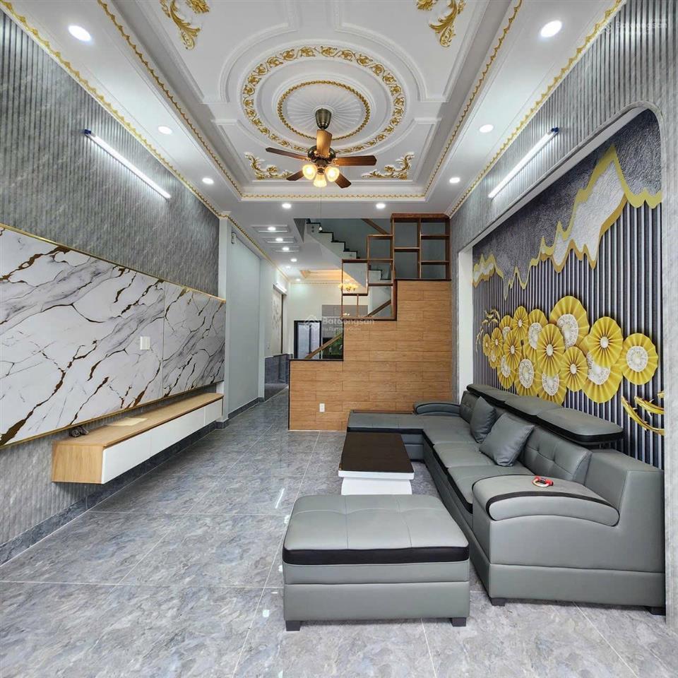Bán nhà 3 tầng hẻm đường số 8 lò lu, p.trường thạnh, q9 cũ  dt 56m2  dt sàn 130,8m2 giá 5,6 tỷ