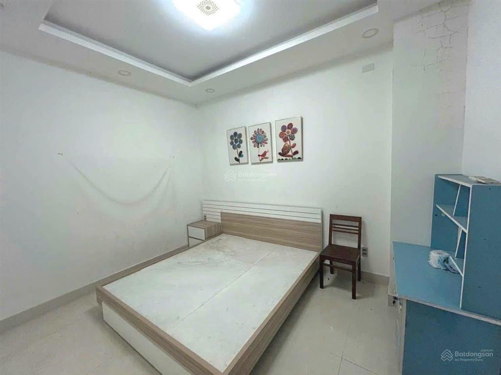 Chủ gửi hạ 800 triệu bán nhà phố 1 trệt 2 lầu khu dân cư centana điền phúc thành. long trường q9
