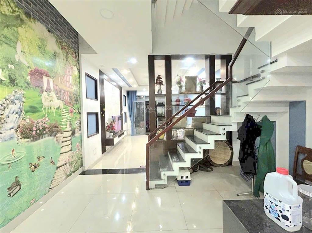 Chủ gửi hạ 800 triệu bán nhà phố 1 trệt 2 lầu khu dân cư centana điền phúc thành. long trường q9