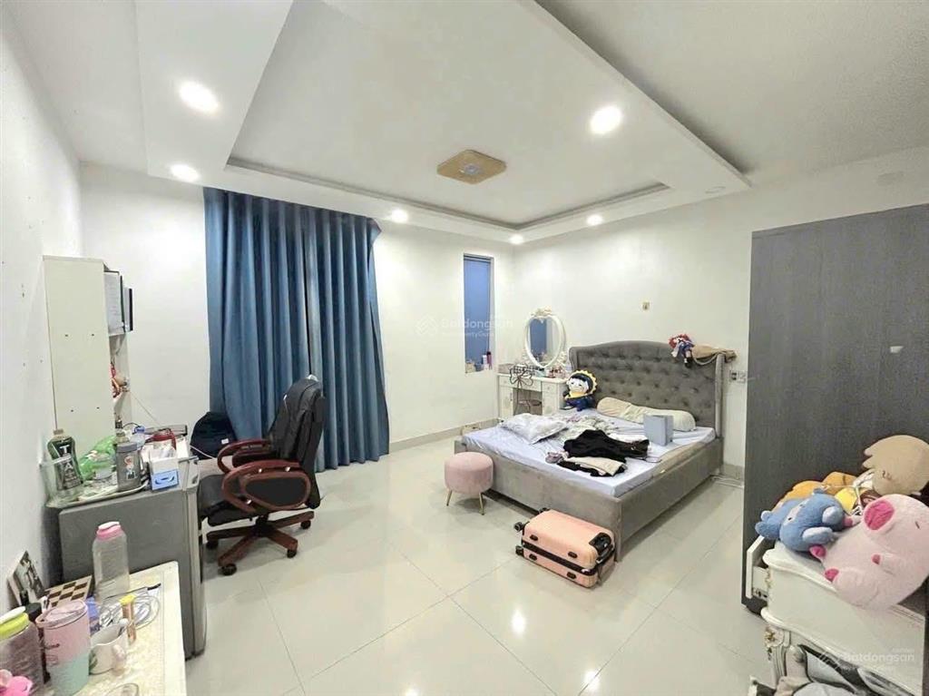 Chủ gửi hạ 800 triệu bán nhà phố 1 trệt 2 lầu khu dân cư centana điền phúc thành. long trường q9