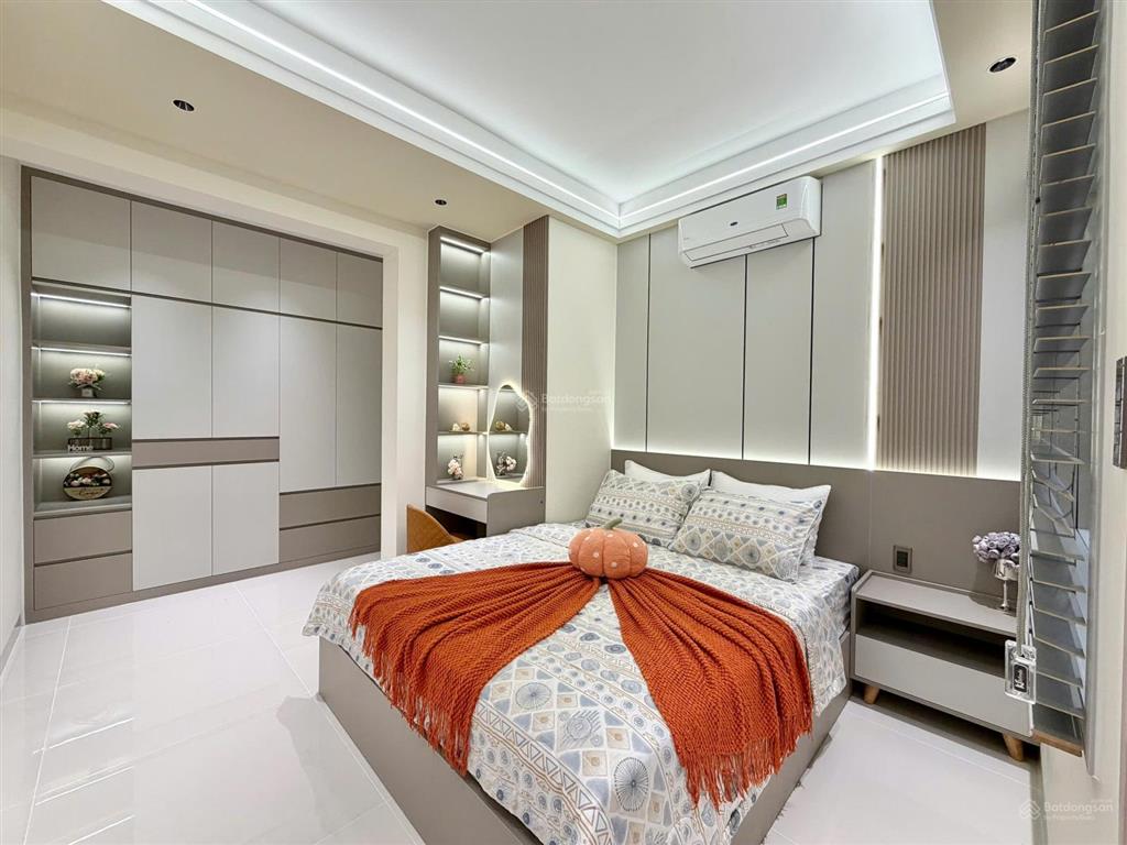 Cần bán nhanh căn hộ sky garden 3  phú mỹ hưng  quận 7 nhà đẹp, mới 100%.  0917 300 *** em hằng