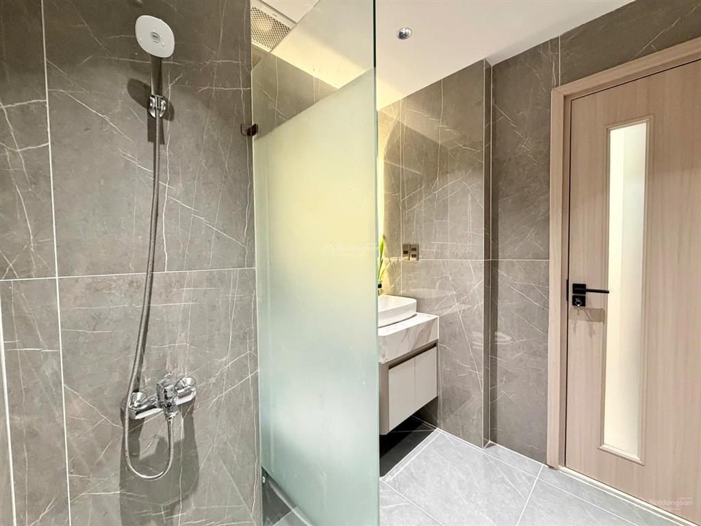 Cần bán nhanh căn hộ sky garden 3  phú mỹ hưng  quận 7 nhà đẹp, mới 100%.  0917 300 *** em hằng
