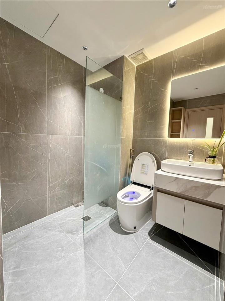Cần bán nhanh căn hộ sky garden 3  phú mỹ hưng  quận 7 nhà đẹp, mới 100%.  0917 300 *** em hằng