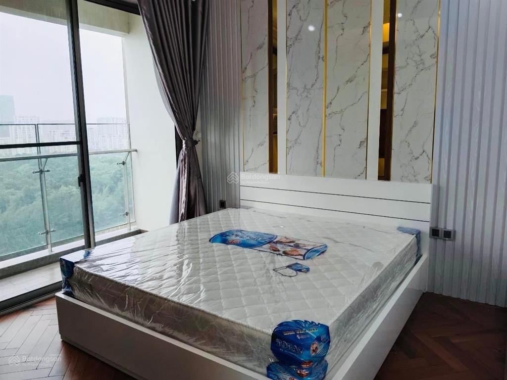 Cần cho thuê nhanh căn hộ star hill, pmh, q7 nhà đẹp, giá rẻ.  0917 300 *** (ms. hằng)