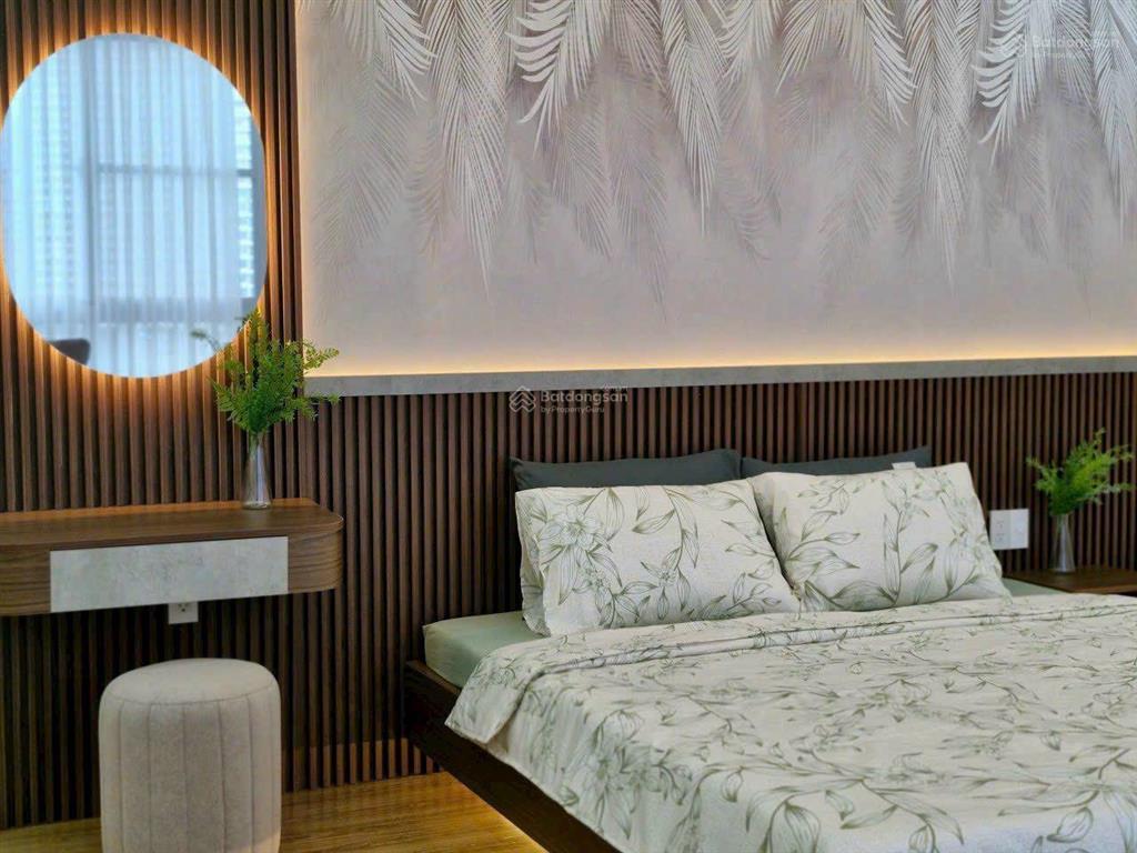 Cần cho thuê nhanh căn hộ star hill, pmh, q7 nhà đẹp, giá rẻ.  0917 300 *** (ms. hằng)