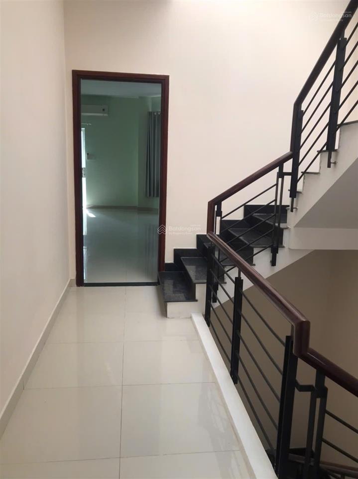 Nhà bán căn góc 2 mặt đường số phạm hữu lầu, phường phú mỹ tp. hcm