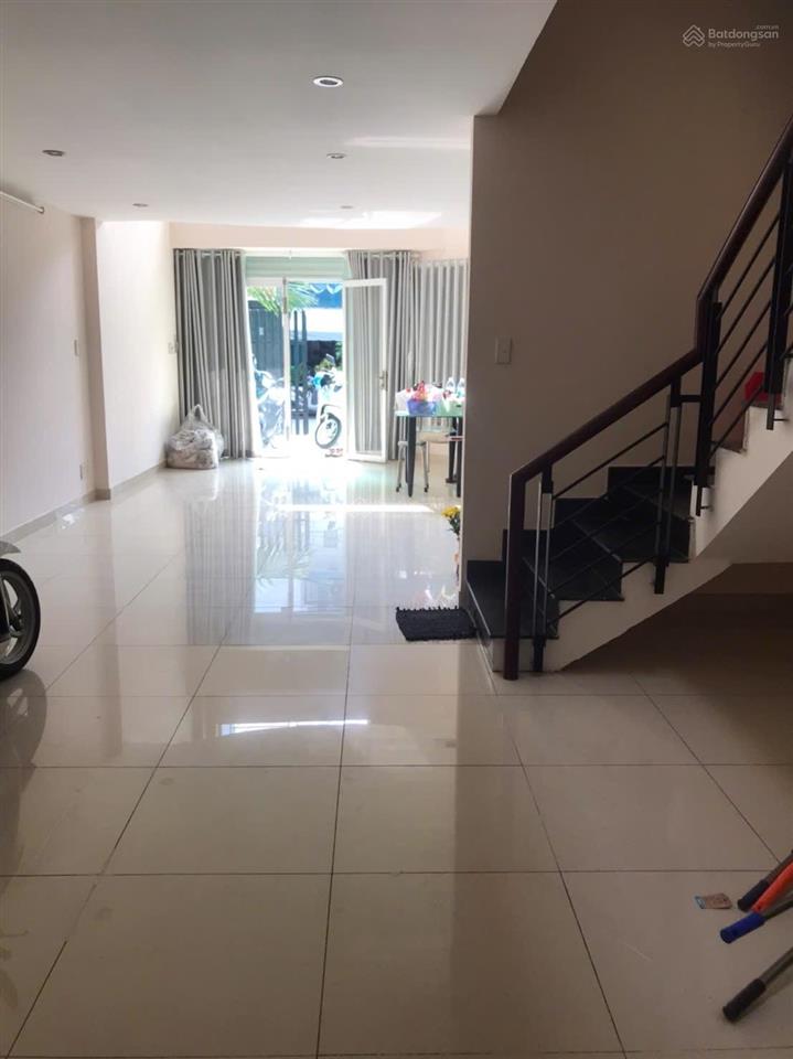 Nhà bán căn góc 2 mặt đường số phạm hữu lầu, phường phú mỹ tp. hcm