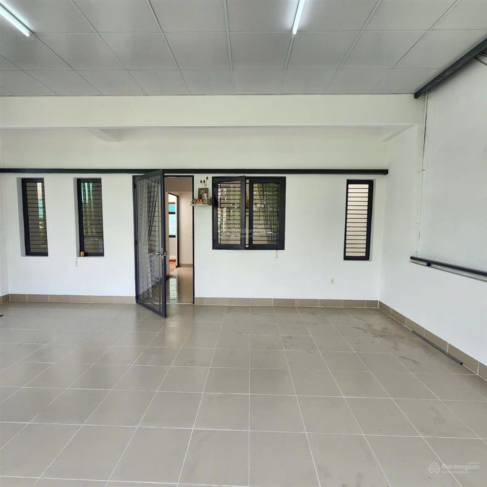 Bán biệt thự căn góc hai mặt tiền đường số phạm hữu lầu p. phú mỹ quận 7