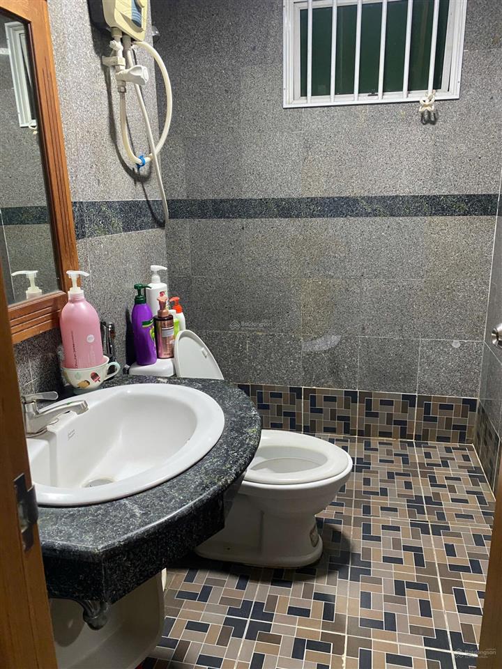 Em cần bán ha1  dt 92m có sổ hồng