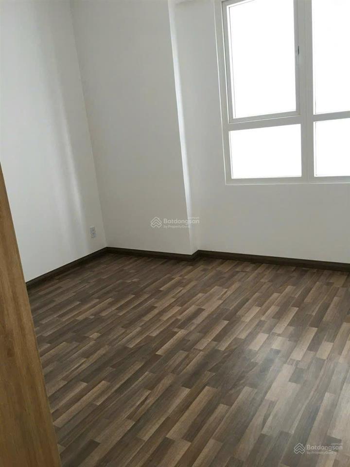 Bán căn hộ 76m2 giá 5,3 tỷ  tầng cao