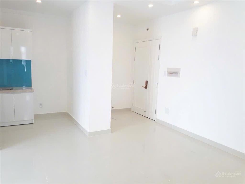 Bán căn hộ 76m2 giá 5,3 tỷ  tầng cao