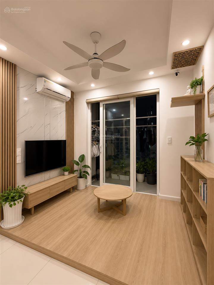 Em cần bán căn hộ florita q7  2pn 2wc giá 5 tỷ  69m2