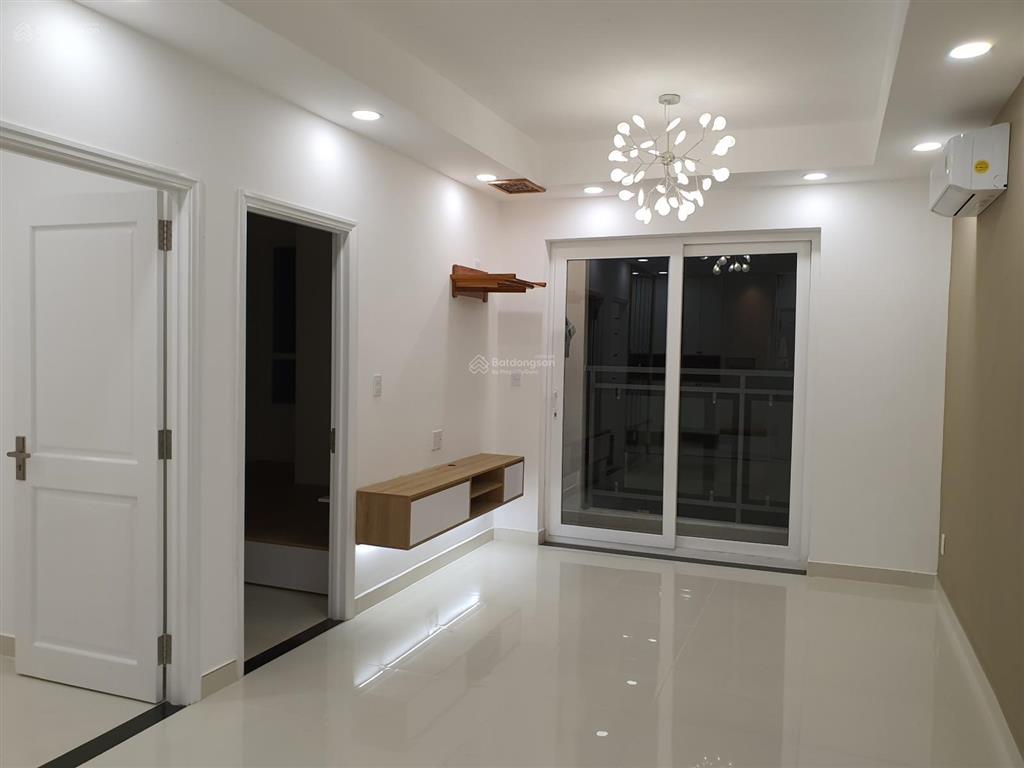 Em cần bán căn 3pn 2wc  căn hộ florita q7. dt 78m2, giá 5.6 tỷ