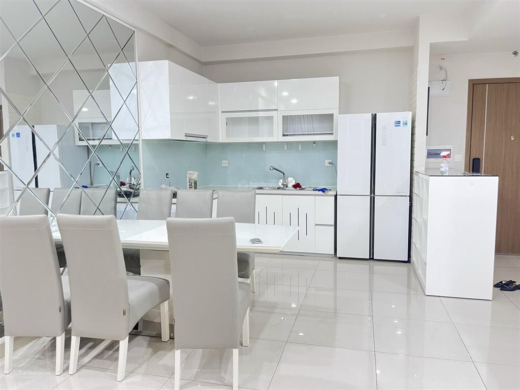 Cần bán ch richstar 2pn full nt | giá 3,5 tỷ. tầng trung view thoáng.  0918 748 ***