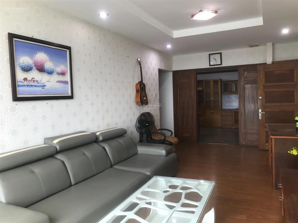 Cần cho thuê căn hộ hoàng anh gia lai 2, 2pn, 2wc, có nội thất, giá 10tr/tháng.  0902 597 *** hoa
