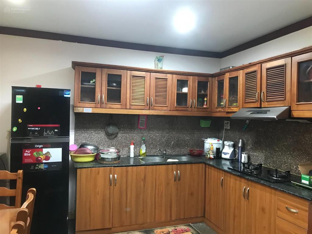 Cần cho thuê căn hộ hoàng anh gia lai 2, 2pn, 2wc, có nội thất, giá 10tr/tháng.  0902 597 *** hoa