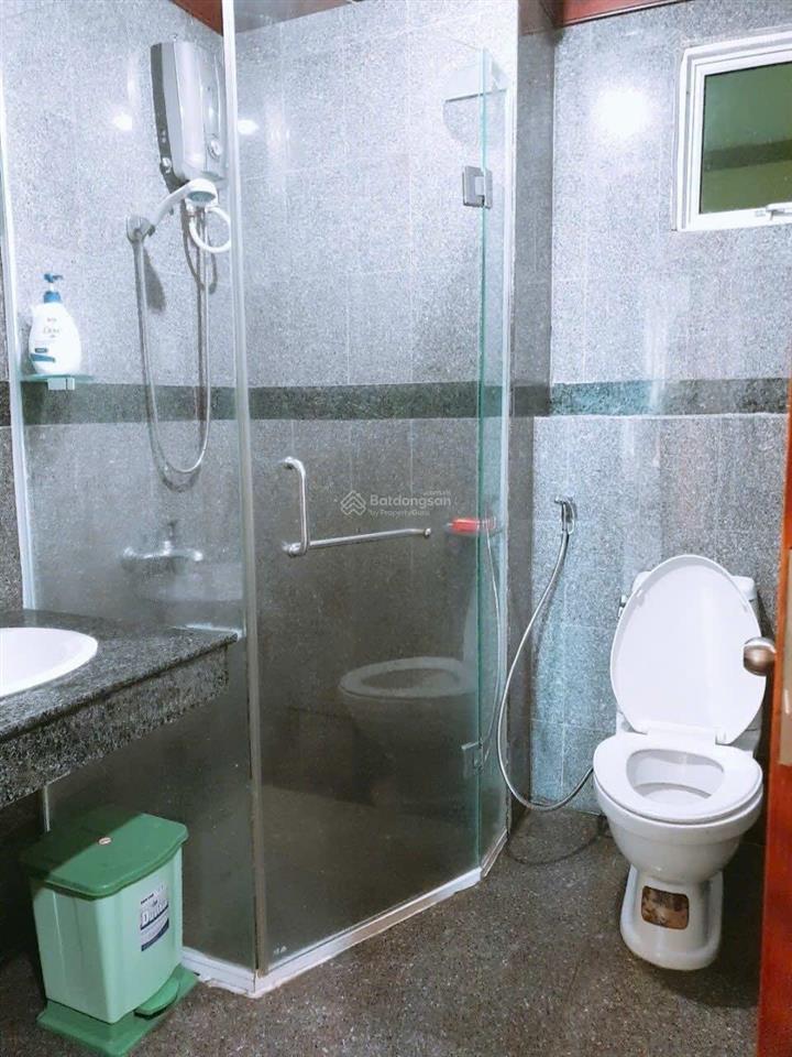 Cần cho thuê căn hộ hoàng anh gia lai 2, 2pn, 2wc, có nội thất, giá 10tr/tháng.  0902 597 *** hoa