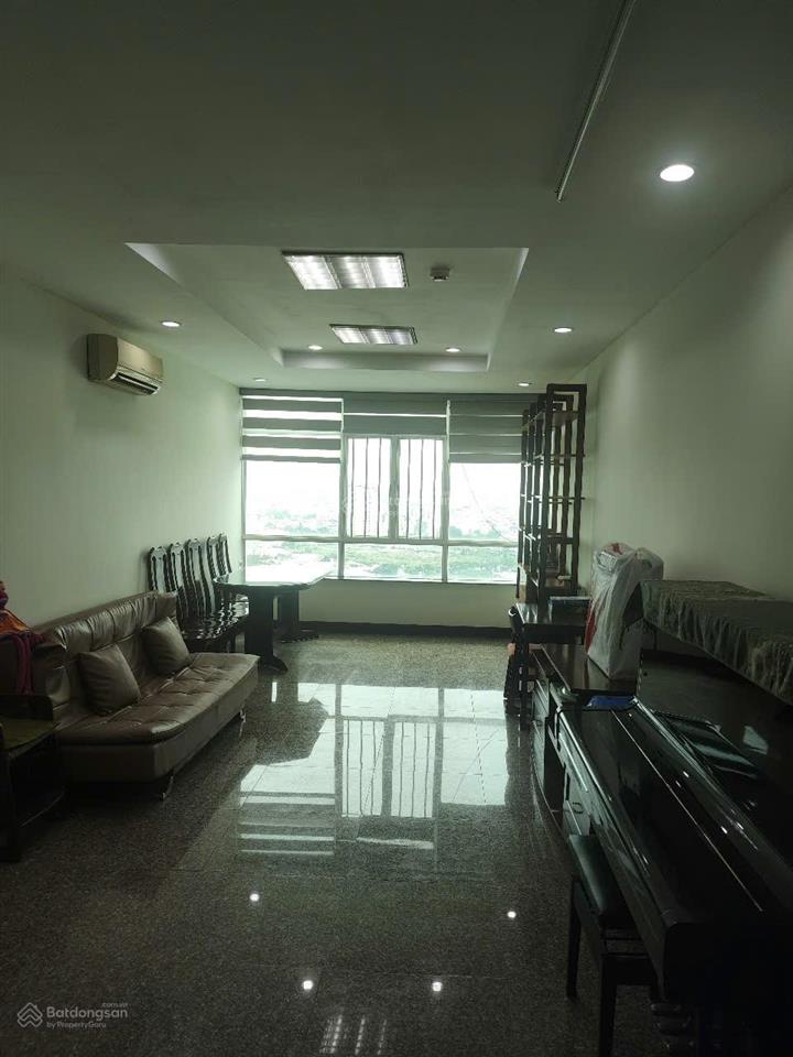 Cần cho thuê căn hộ hoàng anh gia lai 2, 2pn, 2wc, giá 10tr/tháng.  0902 597 *** hoa