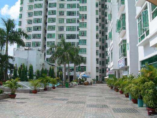 Cần bán gấp căn tầng trệt cc hoàng anh 2, q.7, 3pn, 2wc, dt 114m2, giá 5 tỷ.  0902 597 *** hoa