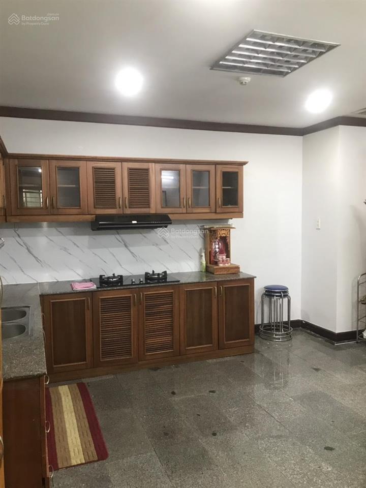 Cần bán căn hộ hoàng anh gia lai 2, quận 7, 2pn, 2wc, nhà đẹp, giá 4 tỷ.  0902 597 *** hoa