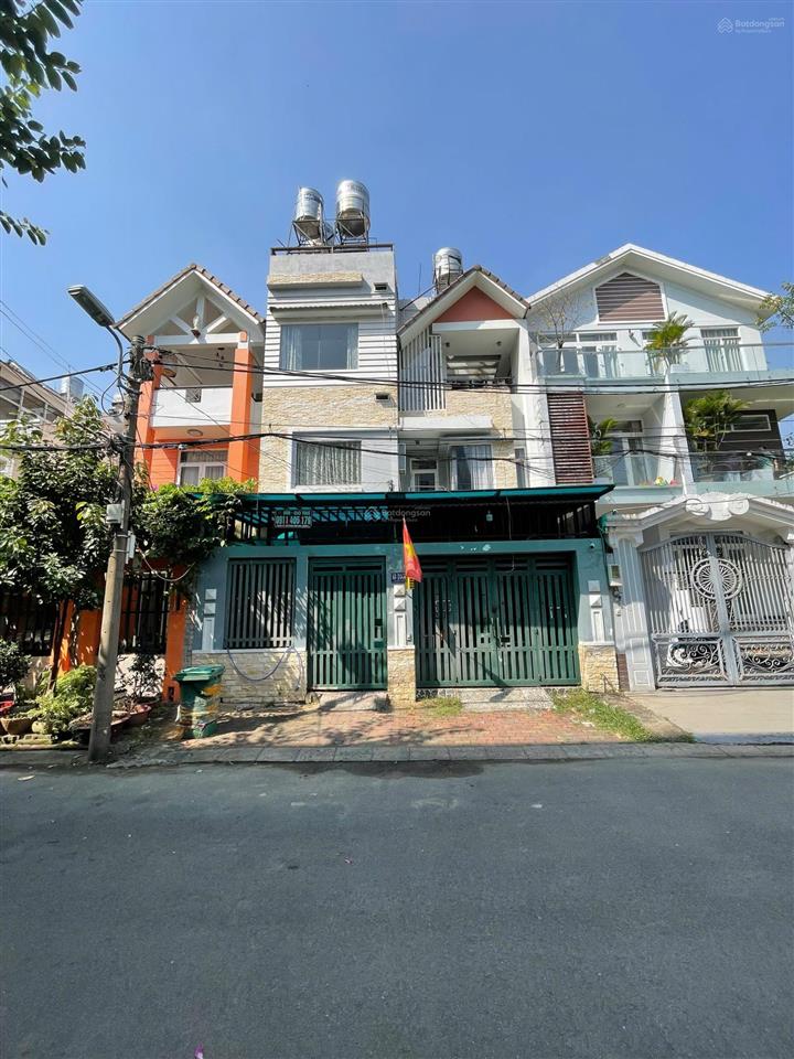 Bán nhà phố 3 tầng dt 8x20m tại kdc nam long phú thuận, quận 7 giá 19,8 tỷ  0917 796 ***