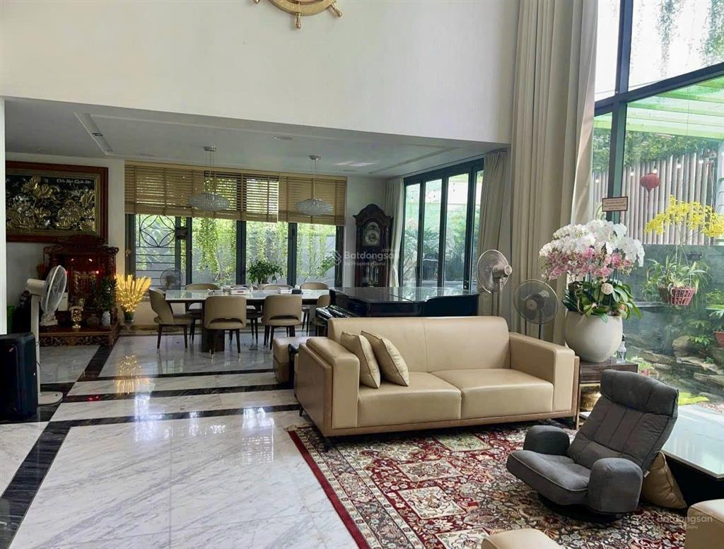 Bán biệt thự cao cấp tại p. phú mỹ, q7, tp. hcm, 278m2 6 tầng giá cực chất 36,8tỷ! cạnh ga metro