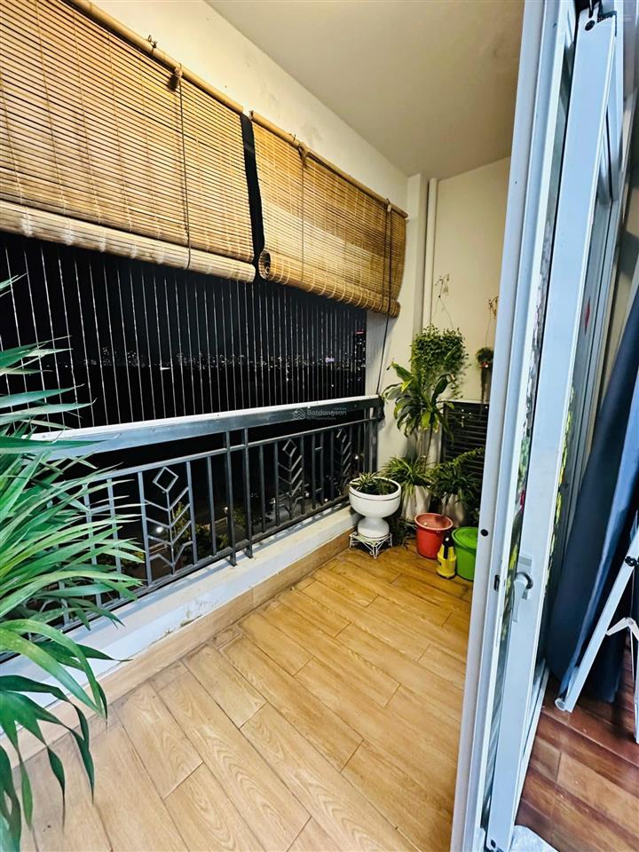 Bán ch green view pmh q7  3pn, view sông. giá chỉ 8,4 tỷ.  0947 833 *** phượng