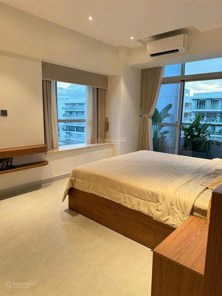 Cho thuê căn hộ 3pn, 2wc, 147m2 tại garden court 2, tân phong, q7, giá thỏa thuận