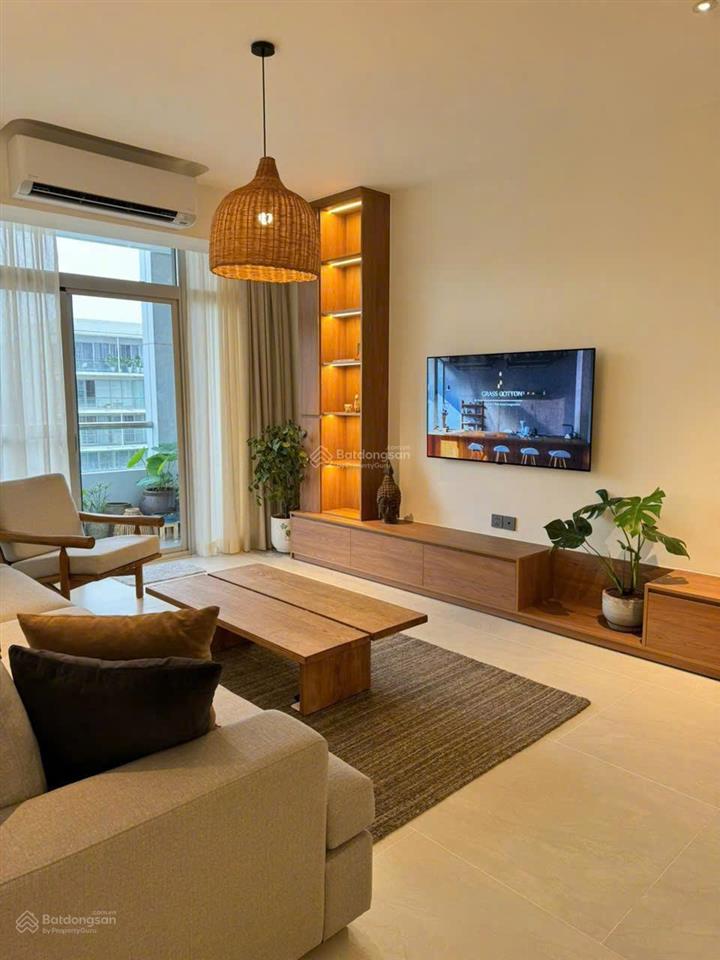 Cho thuê căn hộ 3pn, 2wc, 147m2 tại garden court 2, tân phong, q7, giá thỏa thuận
