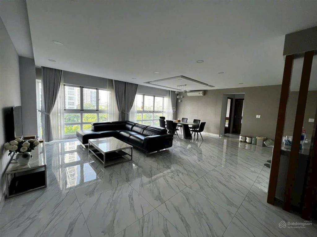 Cho thuê nhanh ch cao cấp happyvalley pmh q7  135m, căn góc . giá 32tr/tháng