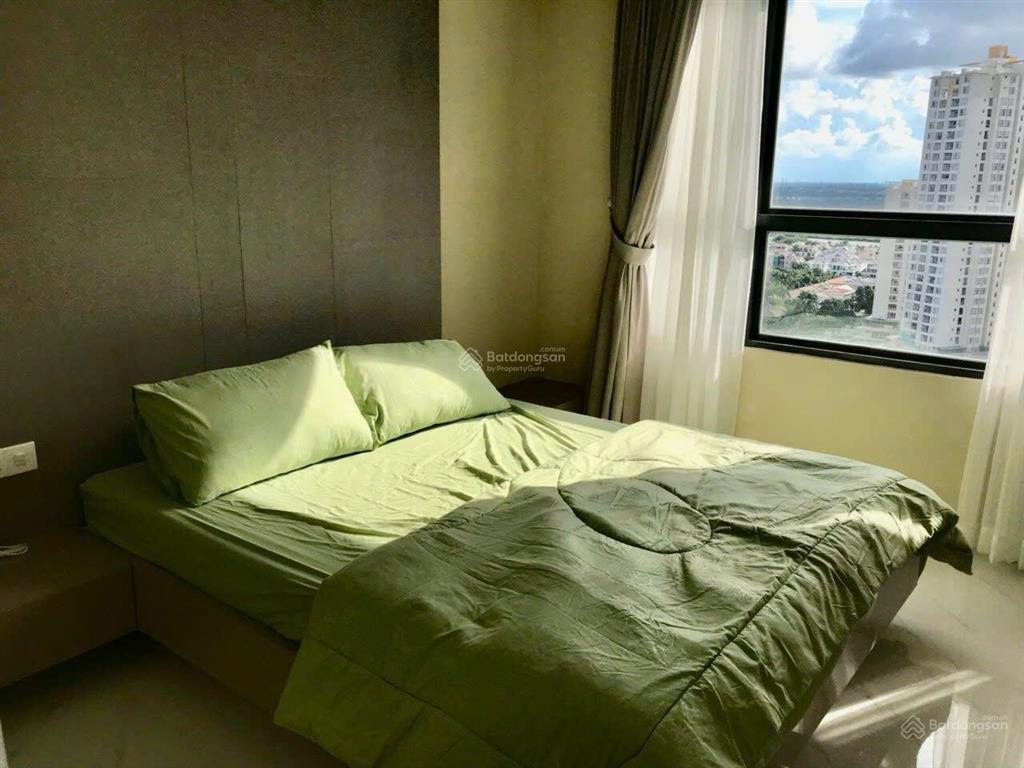 Bán ch nam phúc pmh q7  3pn, căn góc. gía rẻ nhất khu .  0947 833 *** phượng