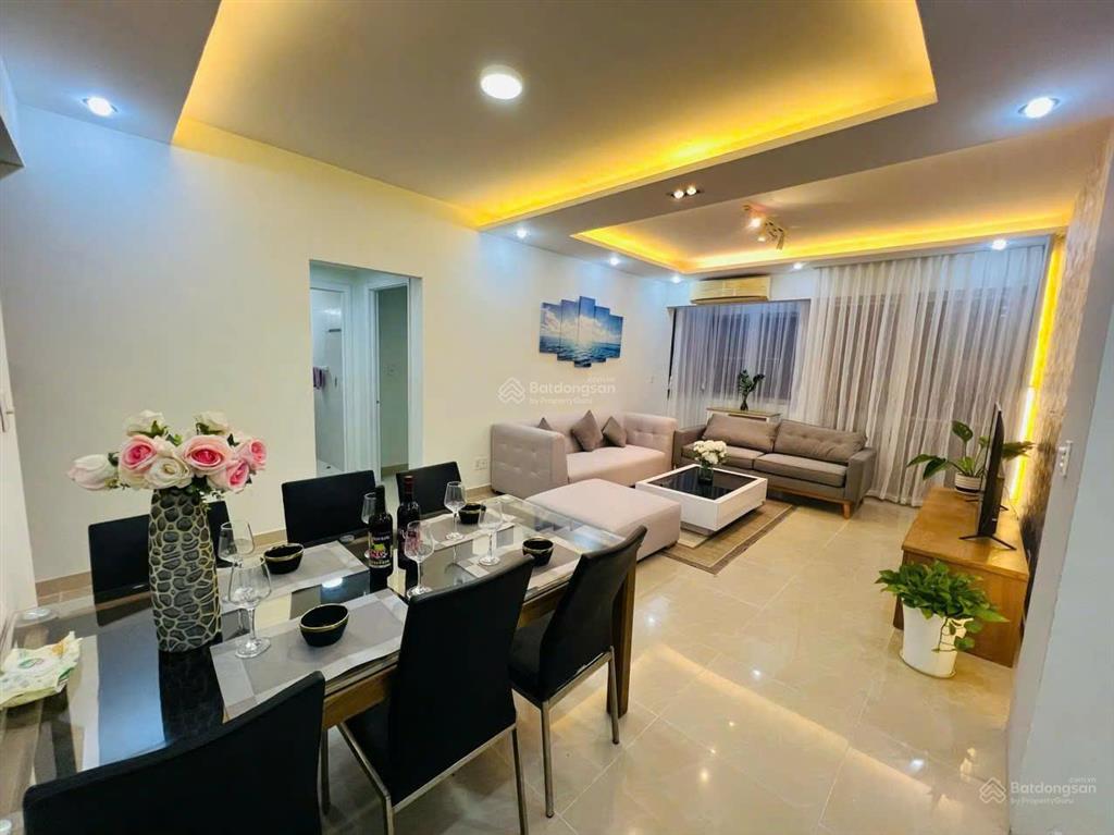 Bán gấp ch mỹ khánh 4 pmh q7. 118m giá rẻ nhất khu chỉ 9.3tỷ.