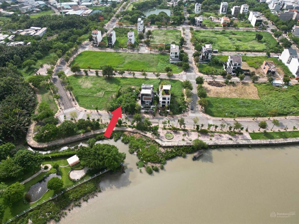 Bán đất nền bộ công an phạm hữu lầu 1 lô view sông tôm 12x27m, giá 35 tỷ