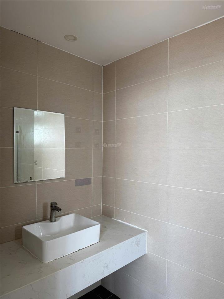 Bán căn hộ 2pn 1wc 50m2 tại the western capital, 2,6 tỷ, q6, hcm  hàng hiếm!