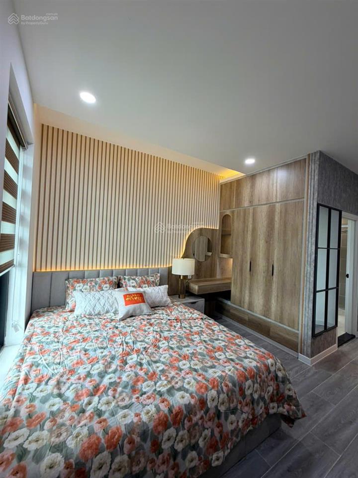 Bán cc sky garden i, 5,7 tỷ, 81m2, 2pn, 2wc tại phạm văn nghị, tân phong, q7, hcm