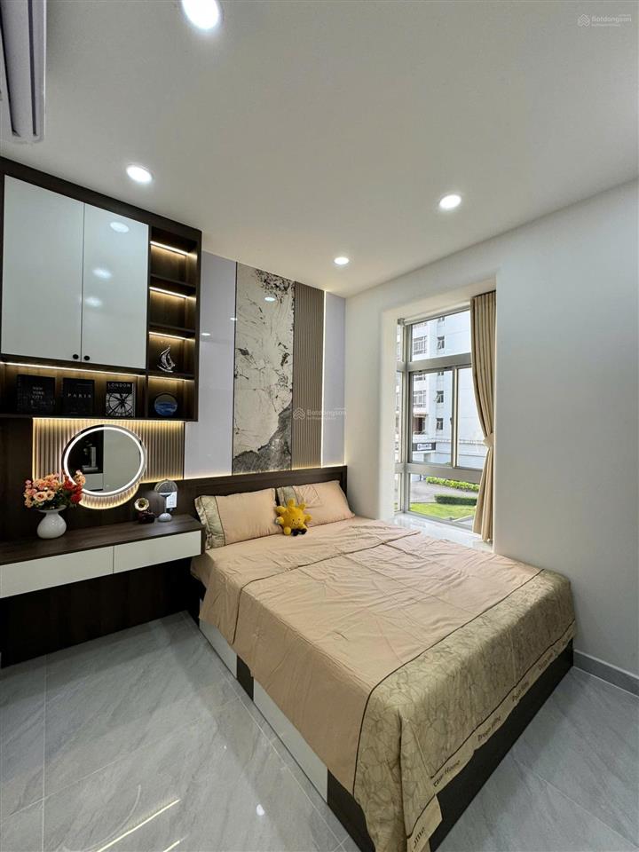 Căn hộ đẹp, nhiều tiện ích tại sky garden ii, 6,2 tỷ, 81m2