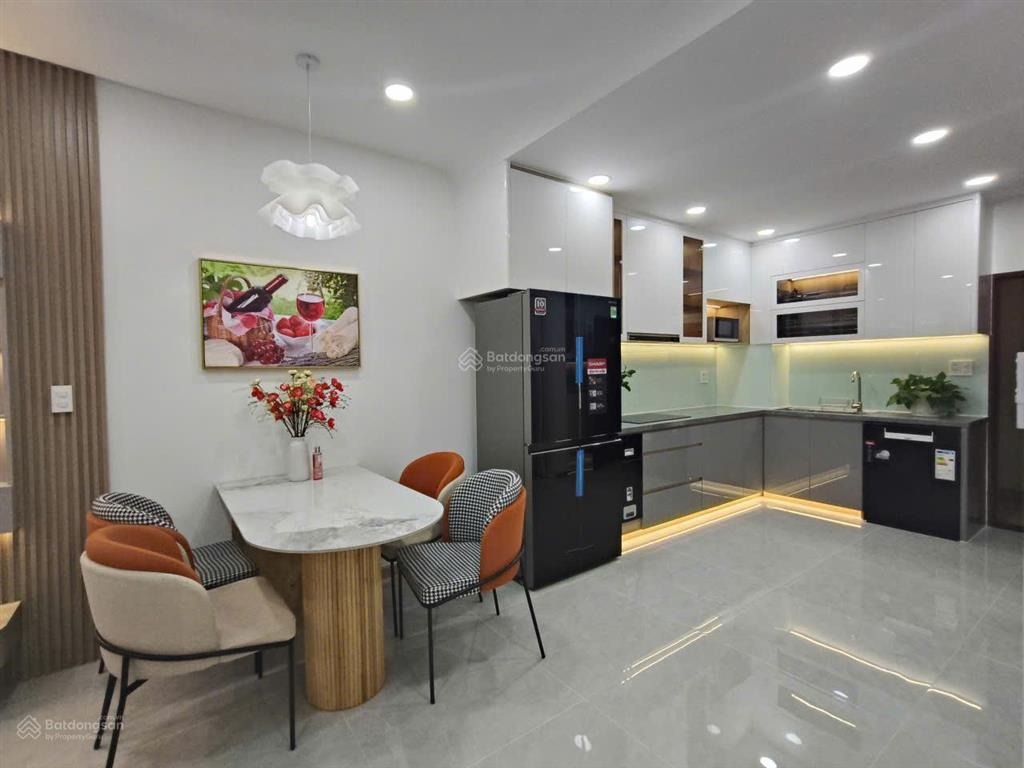 Bán sky garden 2  mới 99% | 72m | 2pn | 2wc | 5,4 tỷ