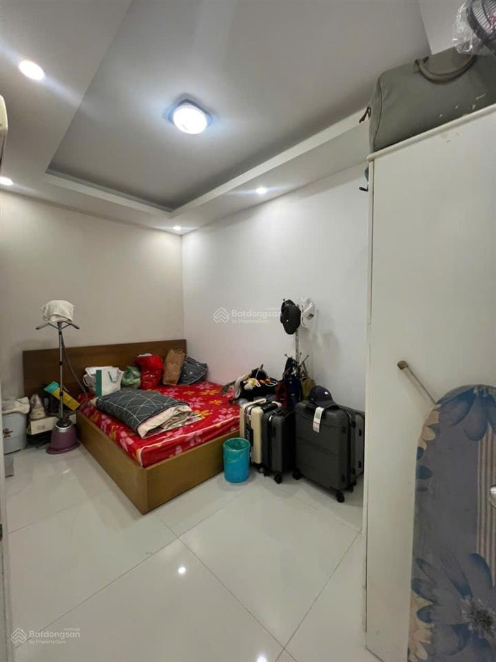 **sky garden 1  2pn | 2wc | đang cho thuê 11tr/tháng | chỉ 4,1 tỷ**