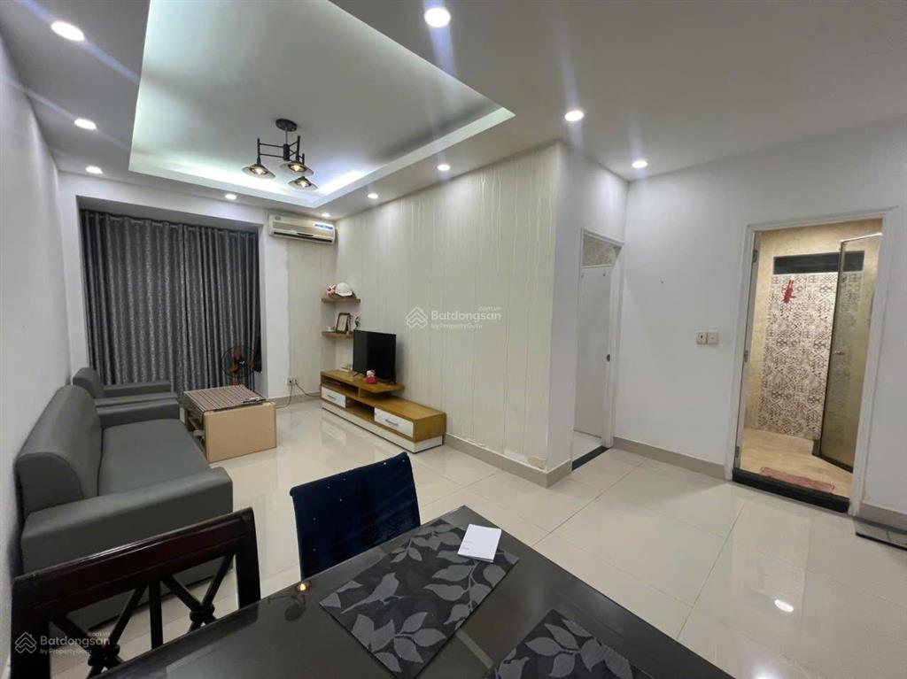 **sky garden 1  2pn | 2wc | đang cho thuê 11tr/tháng | chỉ 4,1 tỷ**
