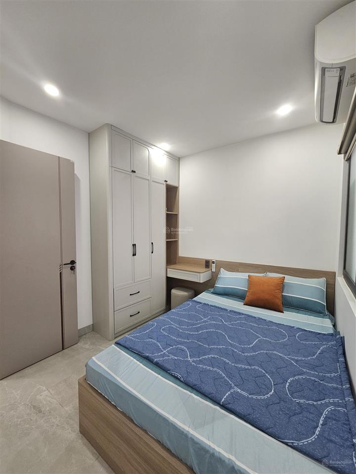 Bán & cho thuê penthouse sky garden 3 227m2