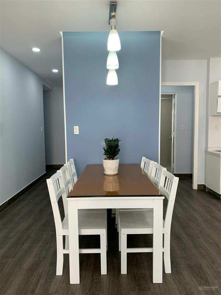 Sky garden 3 bán căn hộ 2pn  68m2 với giá 5 tỷ