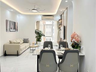Bán gấp căn góc sky garden 3 phú mỹ hưng  74m2  3pn giá 6,85 tỷ