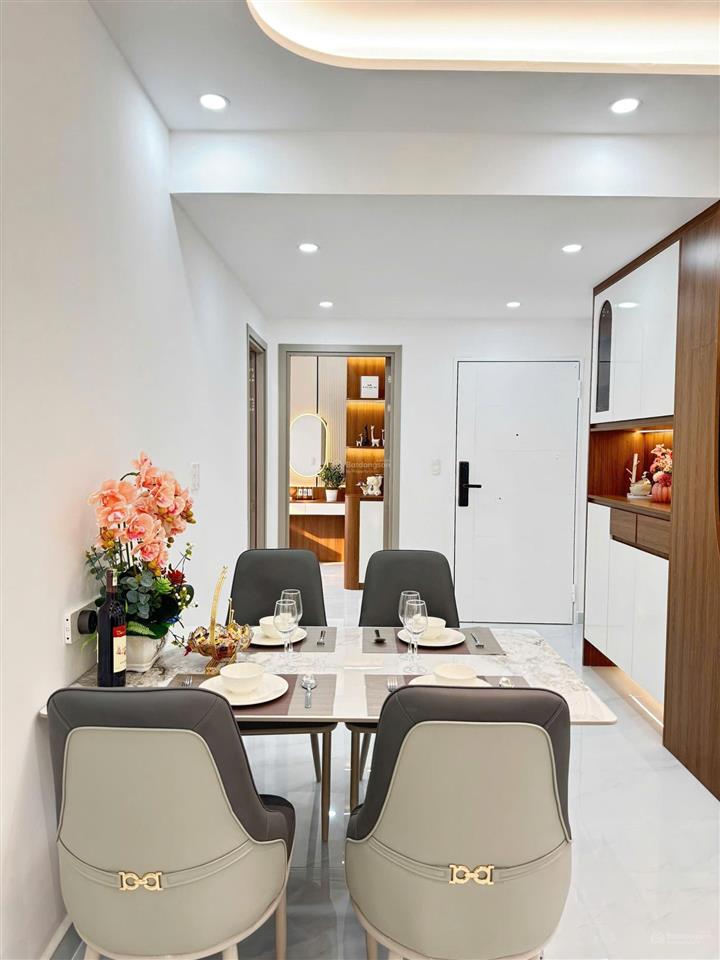 Bán gấp căn góc sky garden 3 phú mỹ hưng  74m2  3pn giá 6,85 tỷ