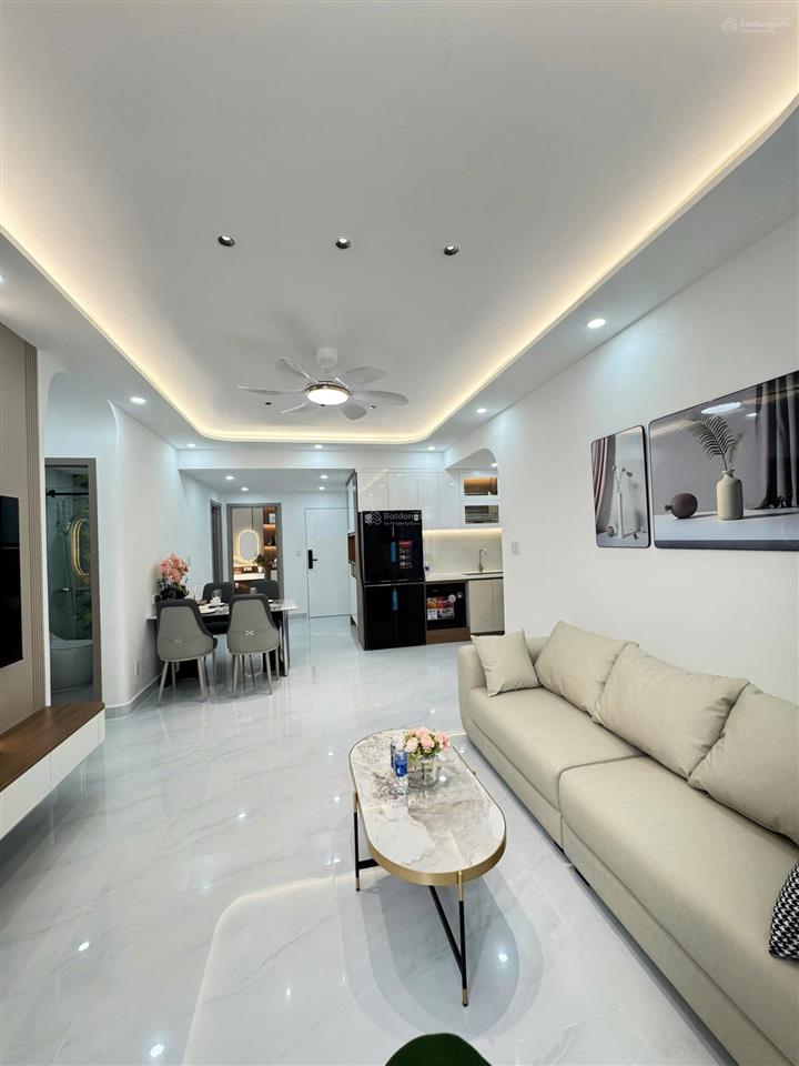 Bán gấp căn góc sky garden 3 phú mỹ hưng  74m2  3pn giá 6,85 tỷ
