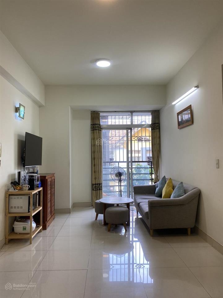 Cần cho thuê căn hộ thuận việt, q.11, 12tr/tháng