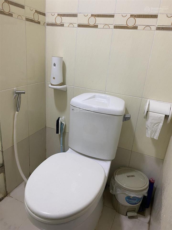Cần cho thuê căn hộ thuận việt, q.11, 12tr/tháng