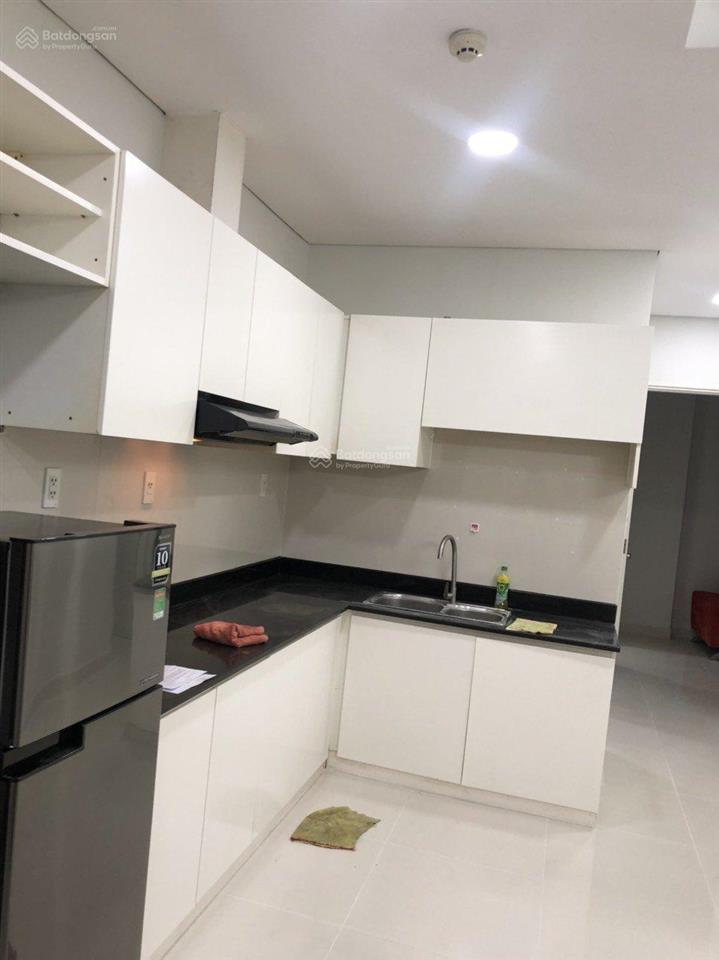 Cần cho thuê căn hộ hoa sen, lạc long quân, q.11, 12tr/tháng