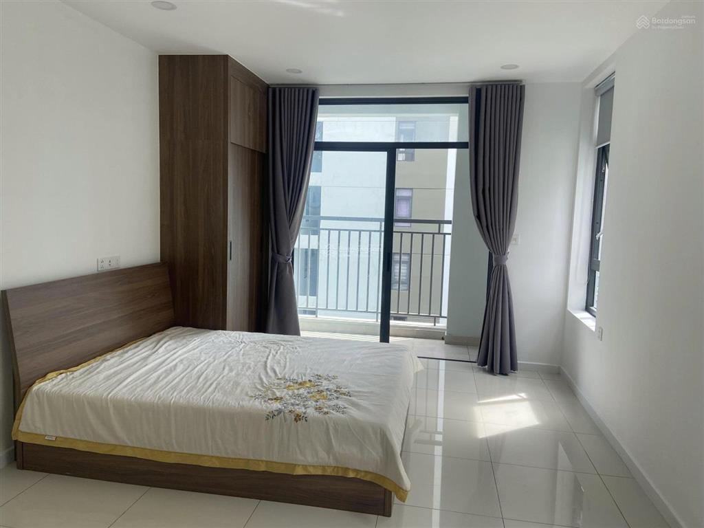 Cần cho thuê căn hộ officetel central premium, quận 8